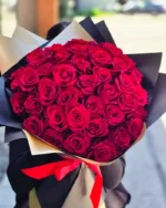 Bouquet of 50 Premium Red Roses - Image 2