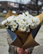 Premium White Daisy Bouquet - Image 2