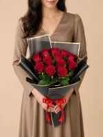 Classic Bouquet of 12 Red Roses