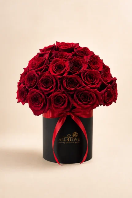 Midnight Romance – Luxury Rose Hatbox